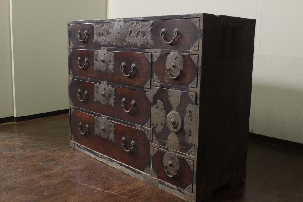 仙台箪笥 時代箪笥 欅 菊唐草 木瓜 金具 古家具 和箪笥 古道具 古民家 店舗