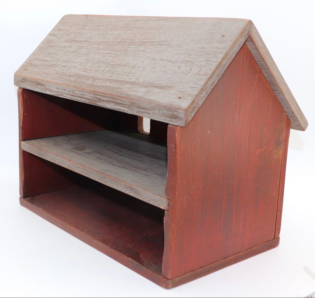アメリカンフォーク・アート WOLF CREEK製赤と木製の家型小物入れ