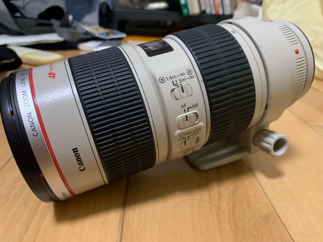 （土日大特価）EF 70-200 f2.8L is usm 通常フードなし