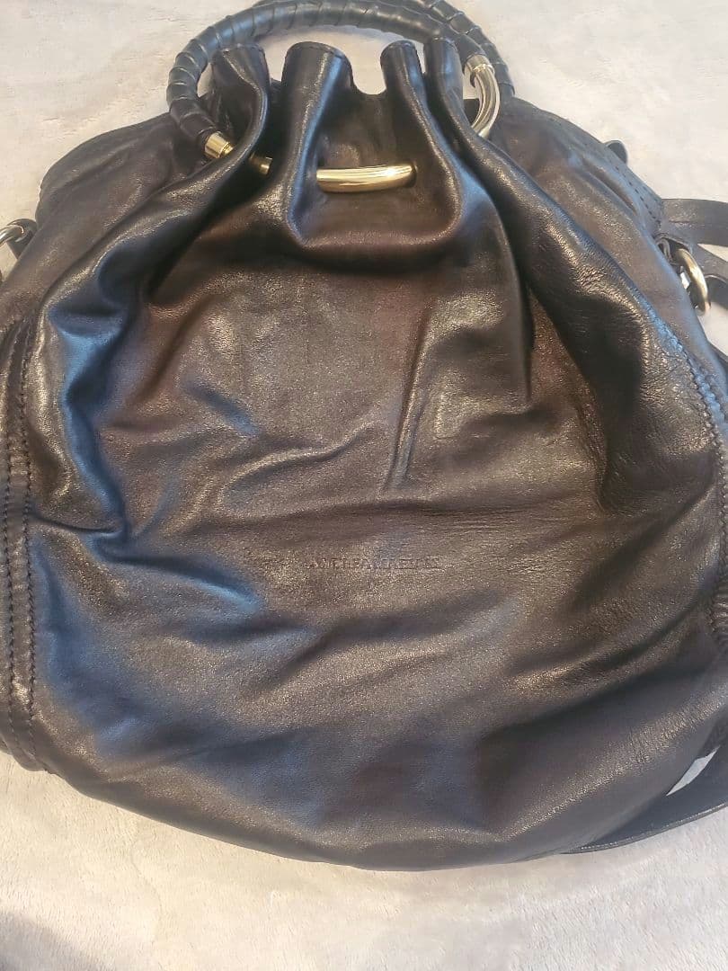 アンドレアマビアーニレザーバッグ