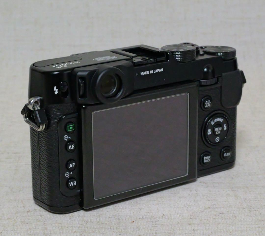 富士フイルム（FUJIFILM） X10 FX-X10 コンデジ カメラ
