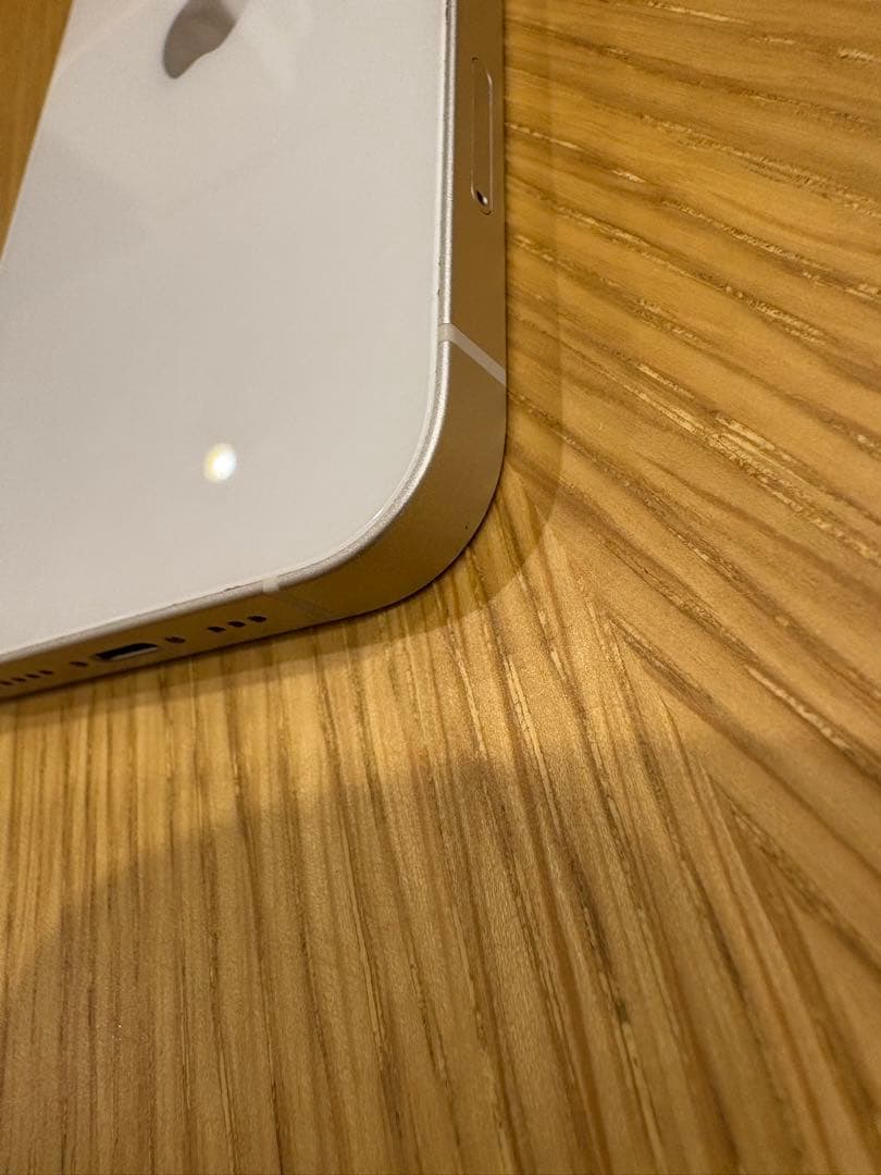 iPhone 13 128GB スターライト 本体のみ