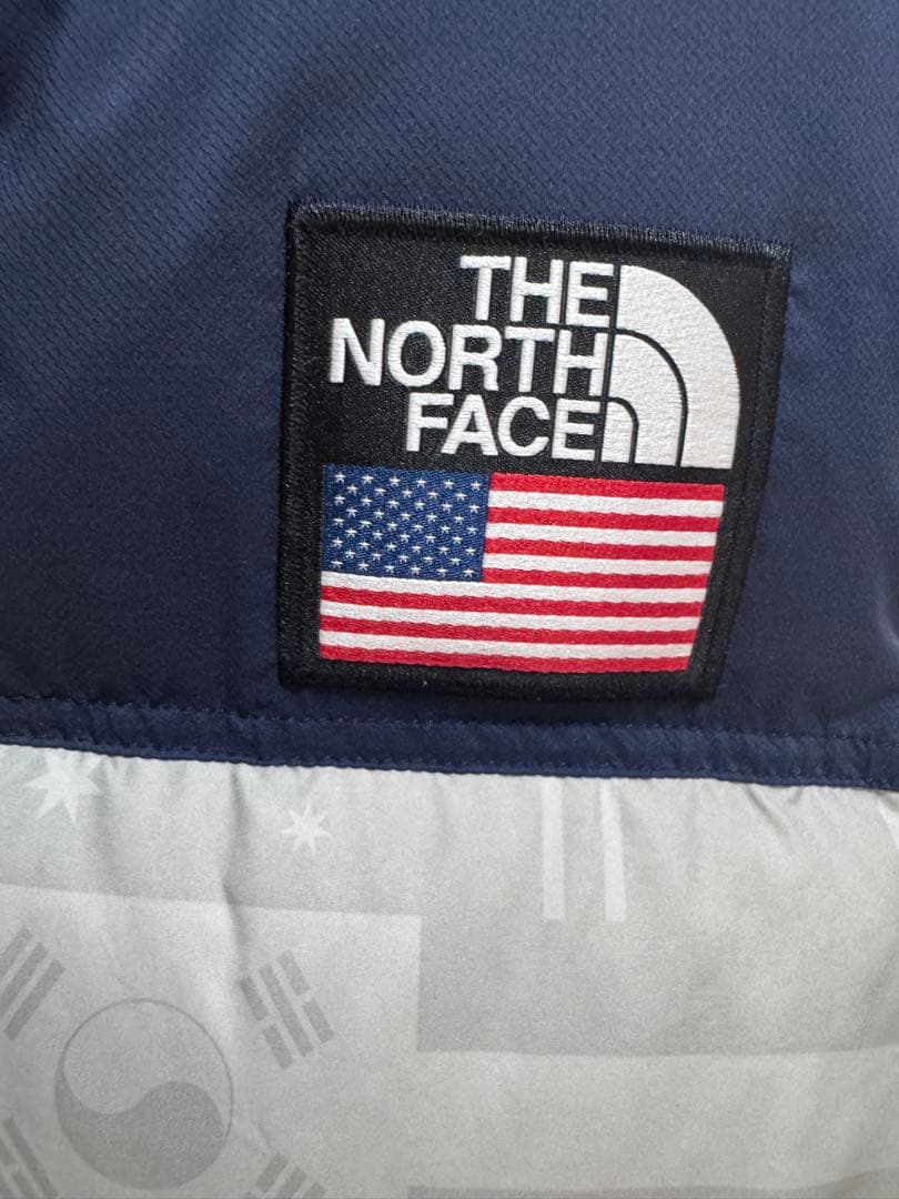 ノースフェイスダウンベスト 限定品