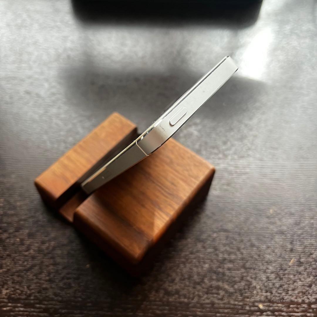 ✨バッテリー新品交換済✨Apple iPhone 5s Silver 32GB