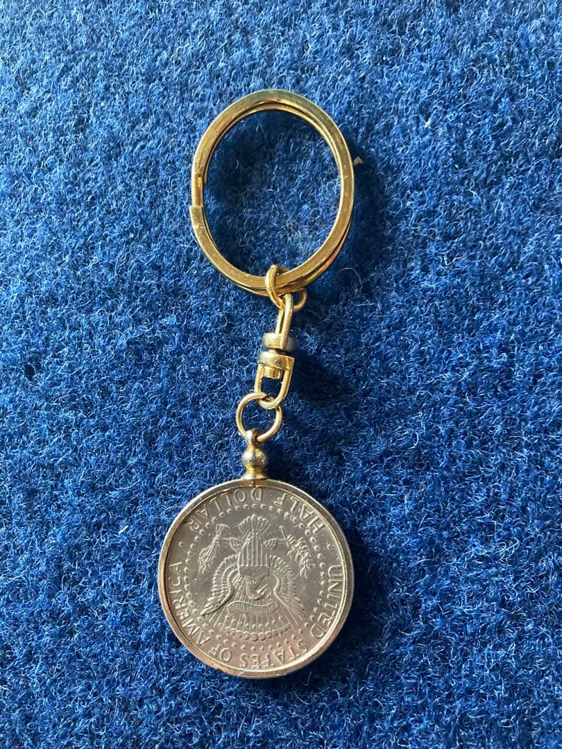 ケネディ  専用アメリカ製キーホルダー付き ２万円