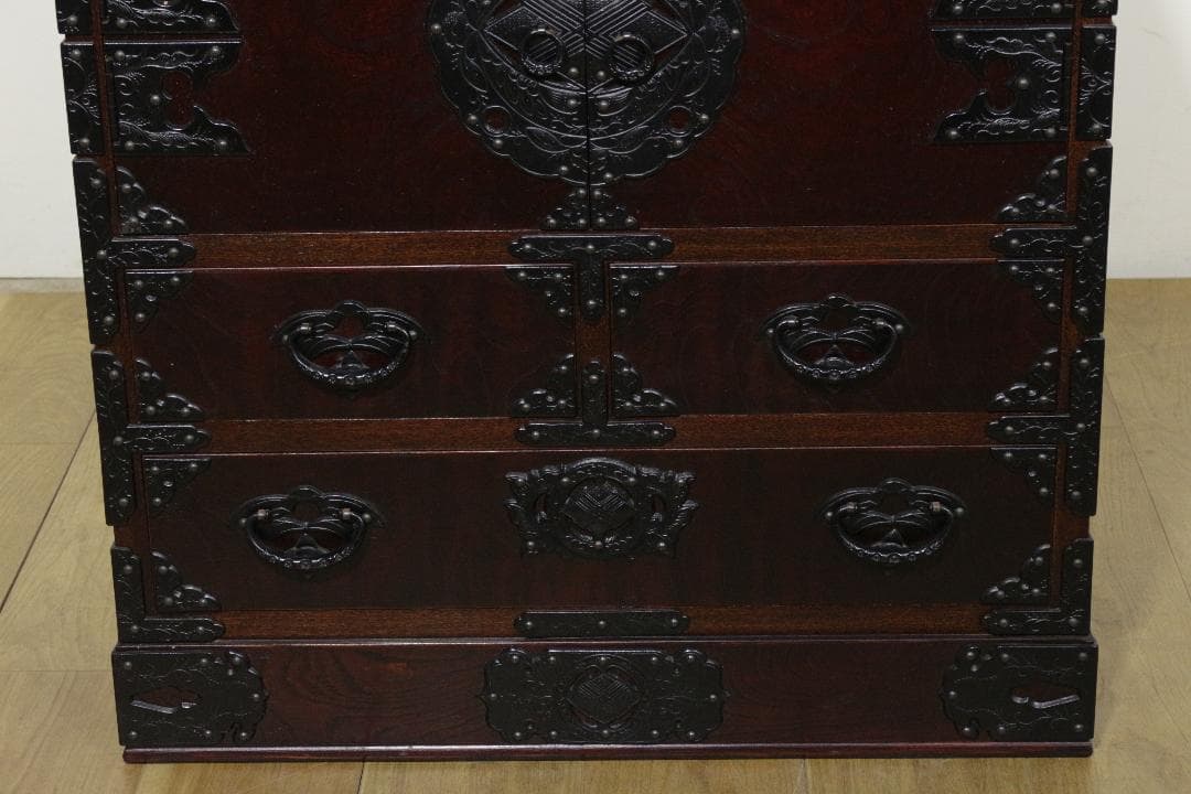 岩谷堂箪笥★桜木作★飾台２号★伝統工芸★