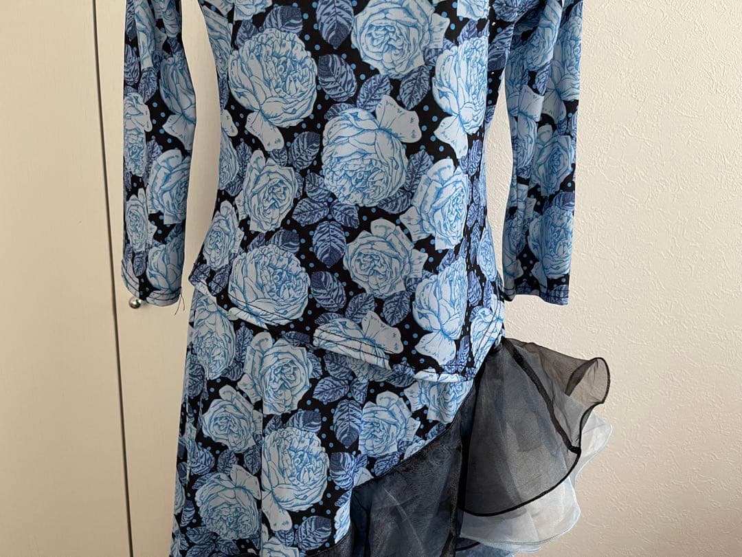美品❣️ ✨レイリーナ　社交ダンス　 セットアップ　パーティードレス✨