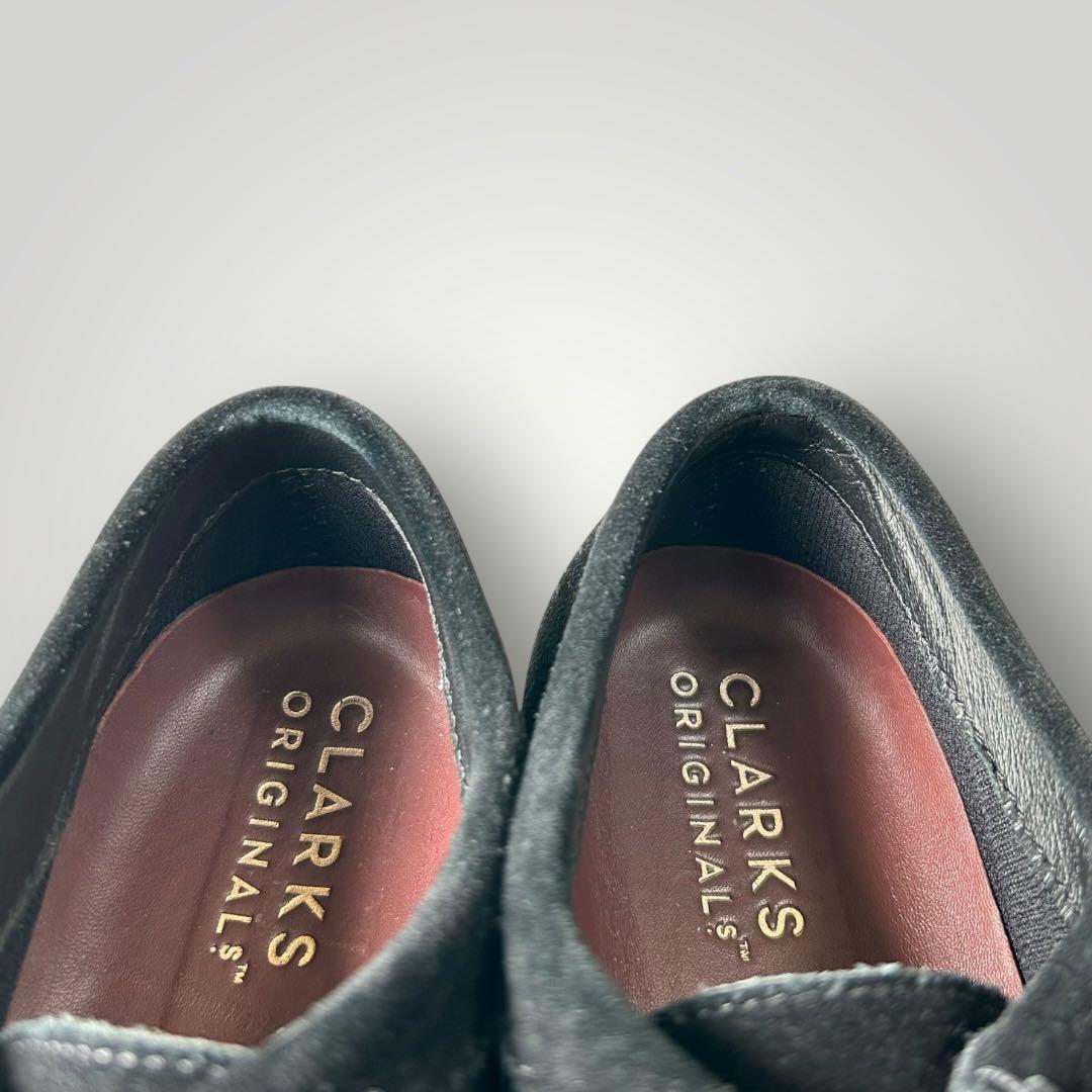 ほぼ新品　クラークス　ワラビー (25.5) ゴアテックス　スエード　ビブラム