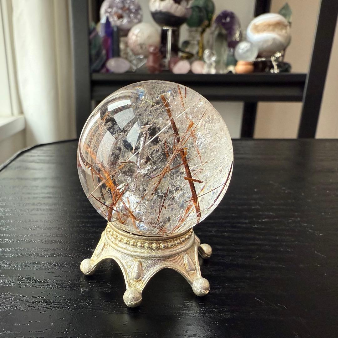 天然石ルチルクォーツのスフィア　丸玉　置物NO.010606