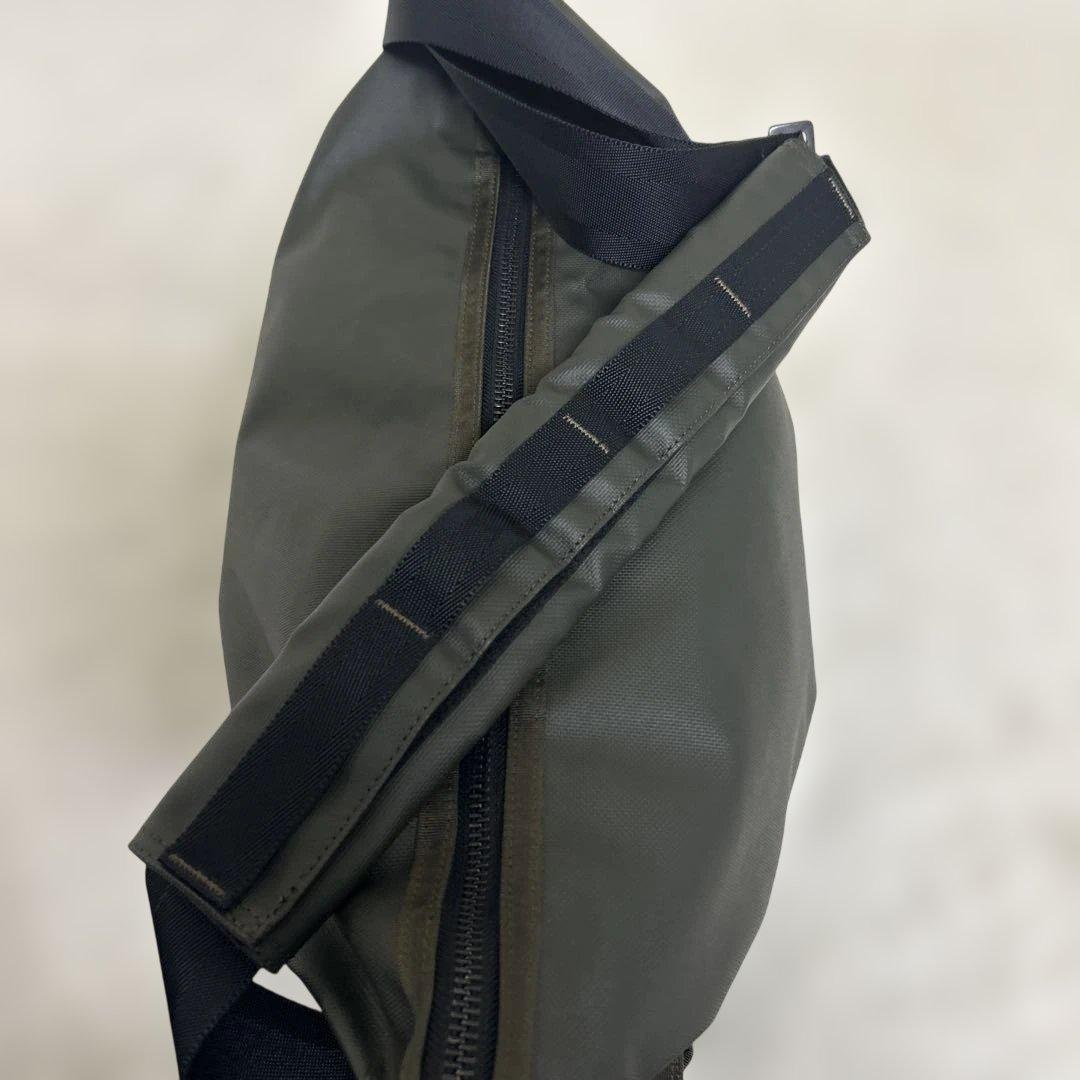 希少　美品　ポーター プリズム　ショルダーバッグ　ボディバッグ　A4収納可