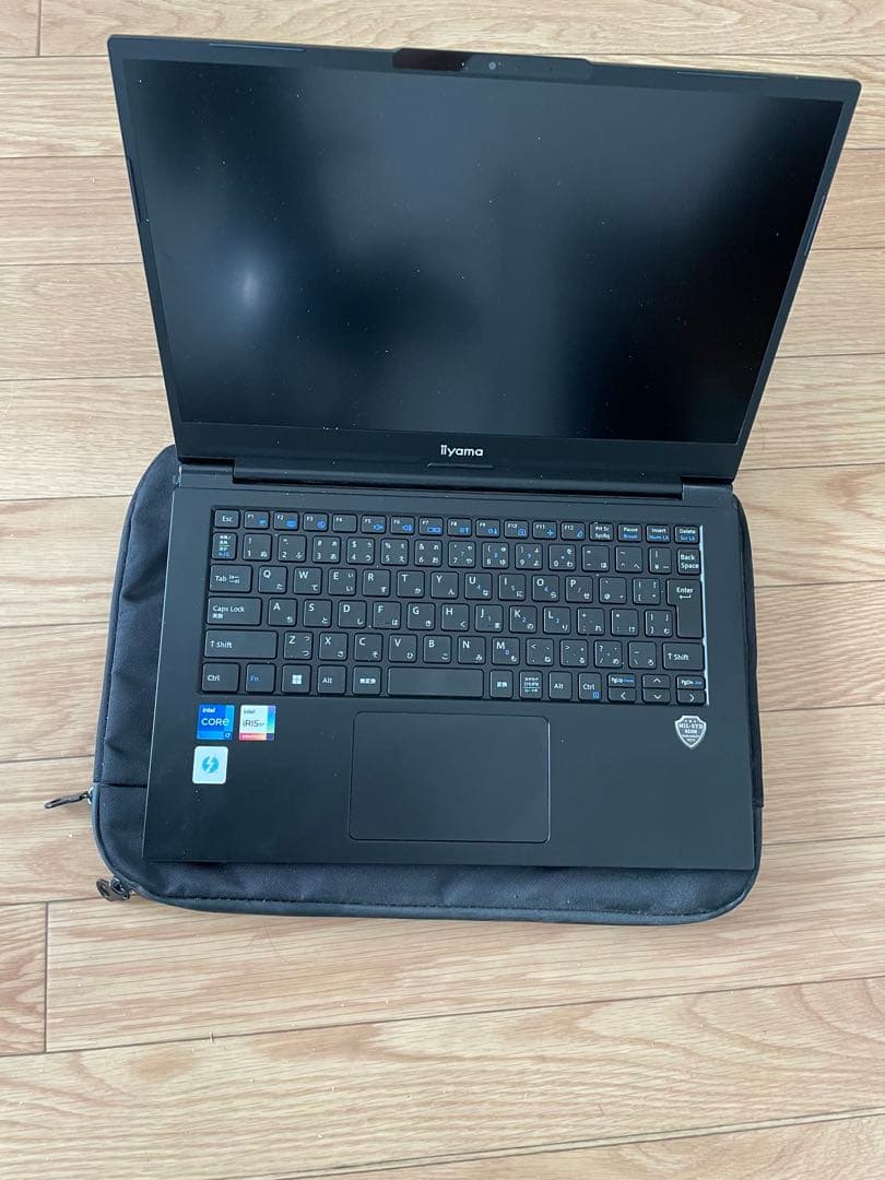 【新品未使用】14型 軽量ノートPC Core i7 16GB SSD500GB