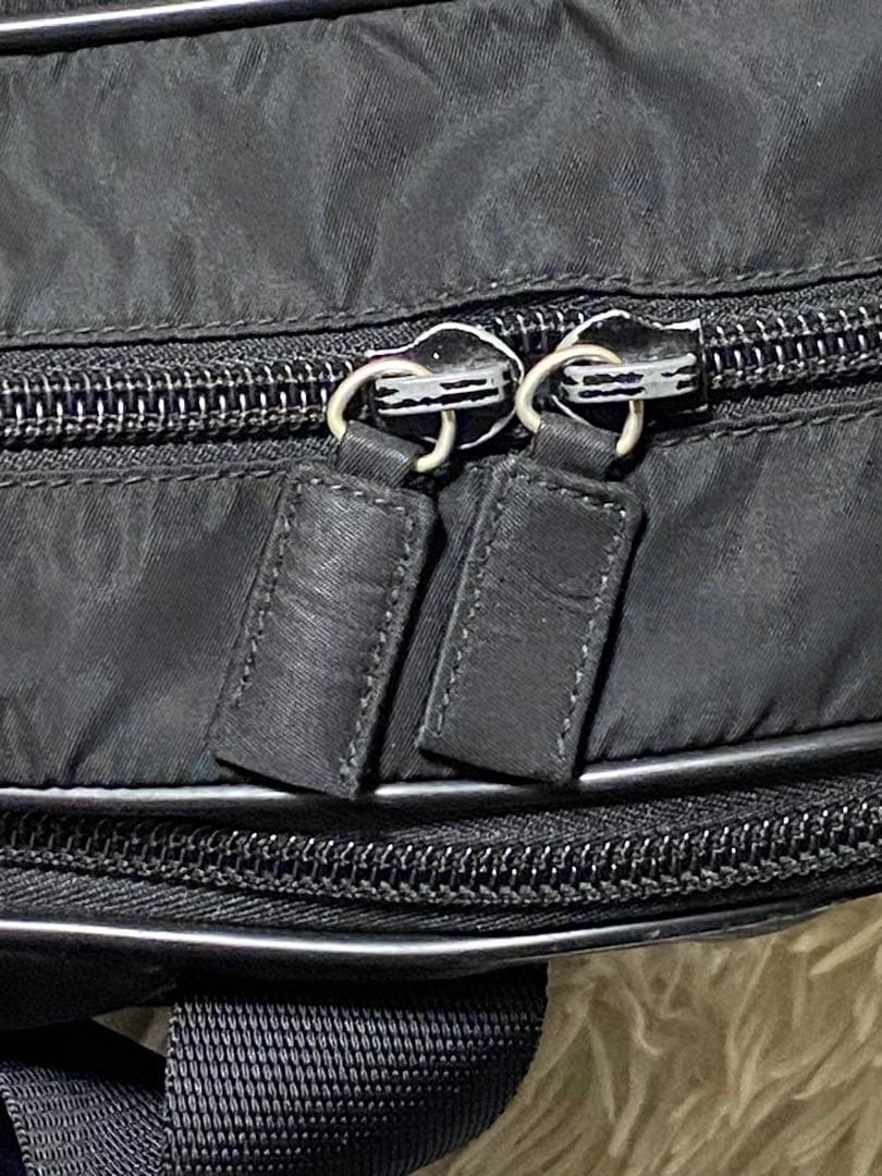 PRADA エクスパンダブル ナイロン ブリーフケース ビジネス バッグ 黒