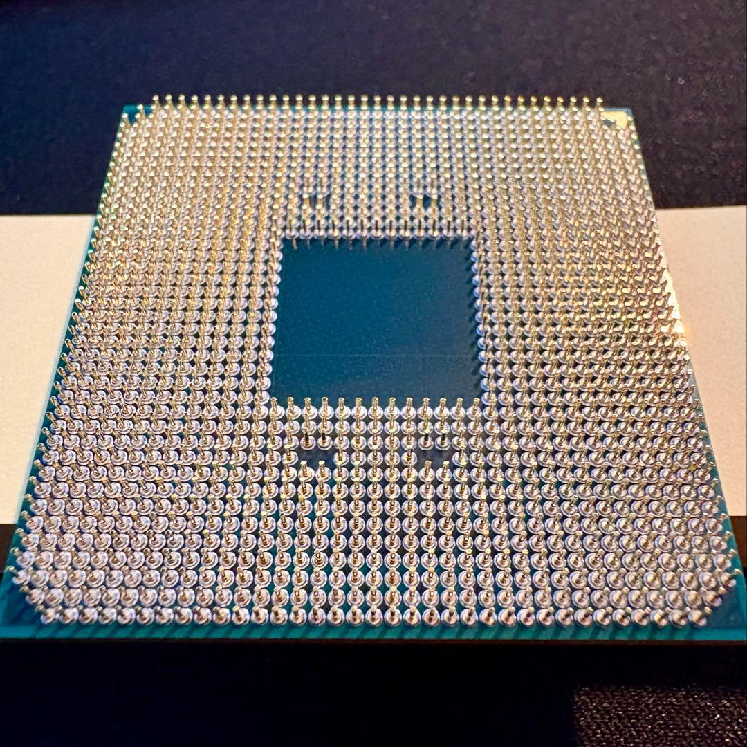 CPU AMD Ryzen 7 5800X3D
