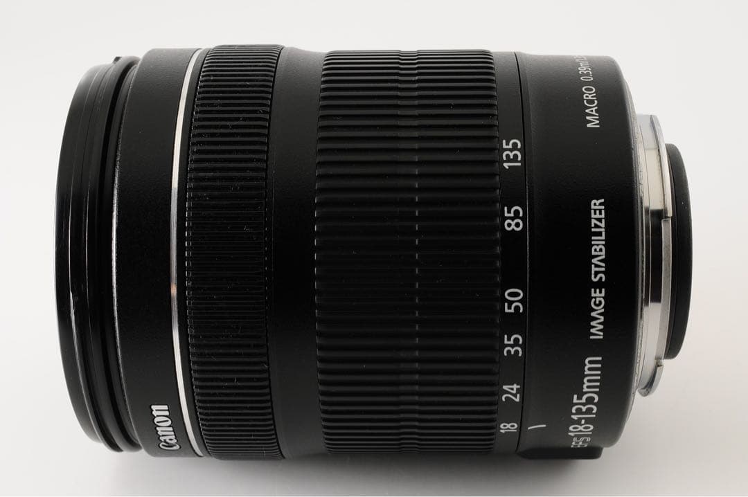 キャノン Canon EF-S 18-135mm f3.5-5.6 IS STM