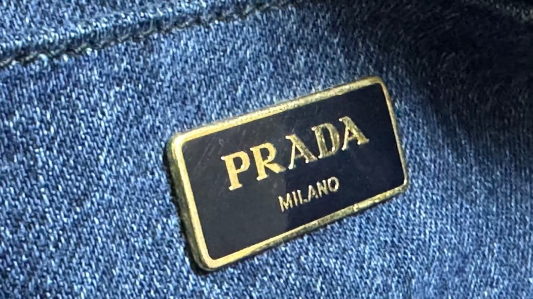 PRADA-プラダ　トートバック