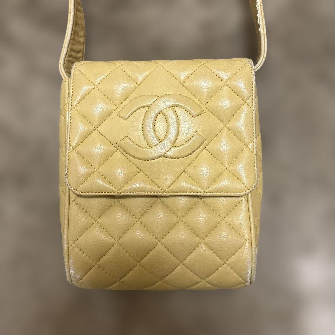 O*様 CHANEL マトラッセ　使用感あり　低価格スタート