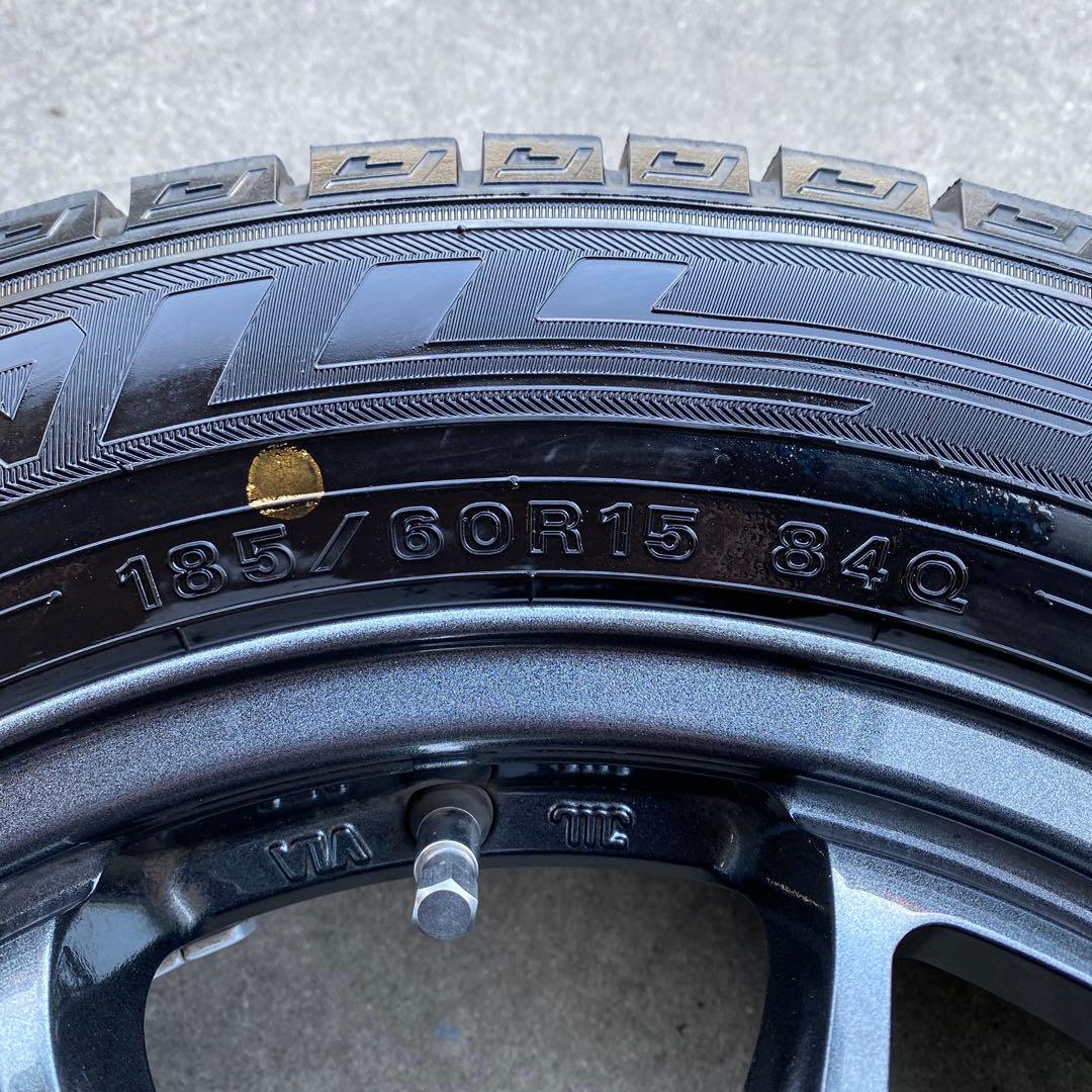 バリ溝ダンロップスタッドレスセット185/60R15 フィット