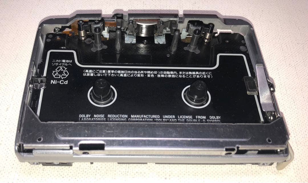 液漏れ復活、普通品WM-EX622 SONYカセットウォークマン可動品Qシルバー