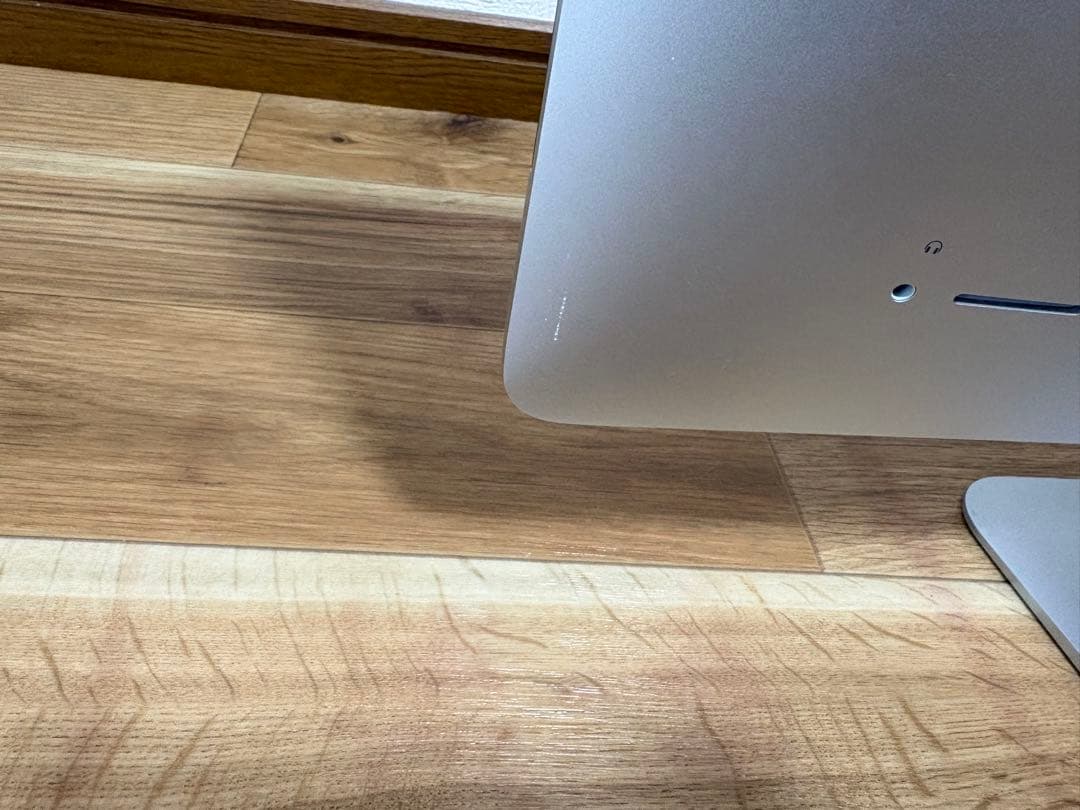 Apple iMac21.5 Retina4K 2017 i7SSD（ジャンク）