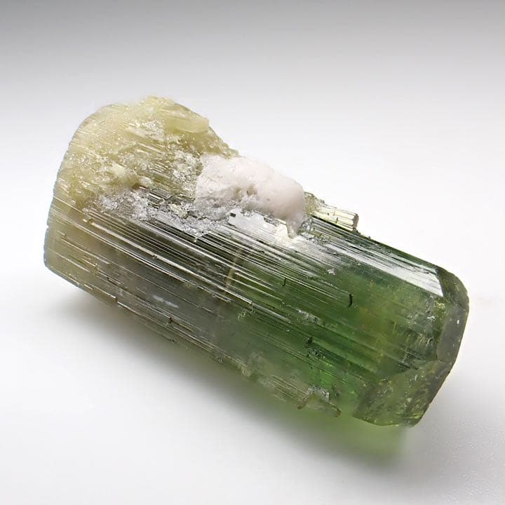 【パキスタン産】グリーントルマリン結晶