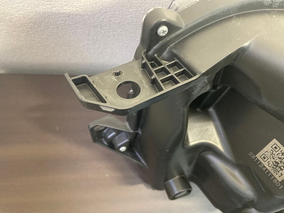 N-BOXカスタム(JF5) 右ヘッドライト　美品