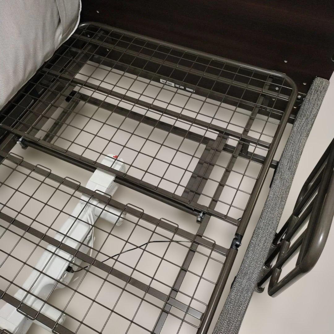 シモンズ 電動ベッド グランサリー2モーター セミダブル