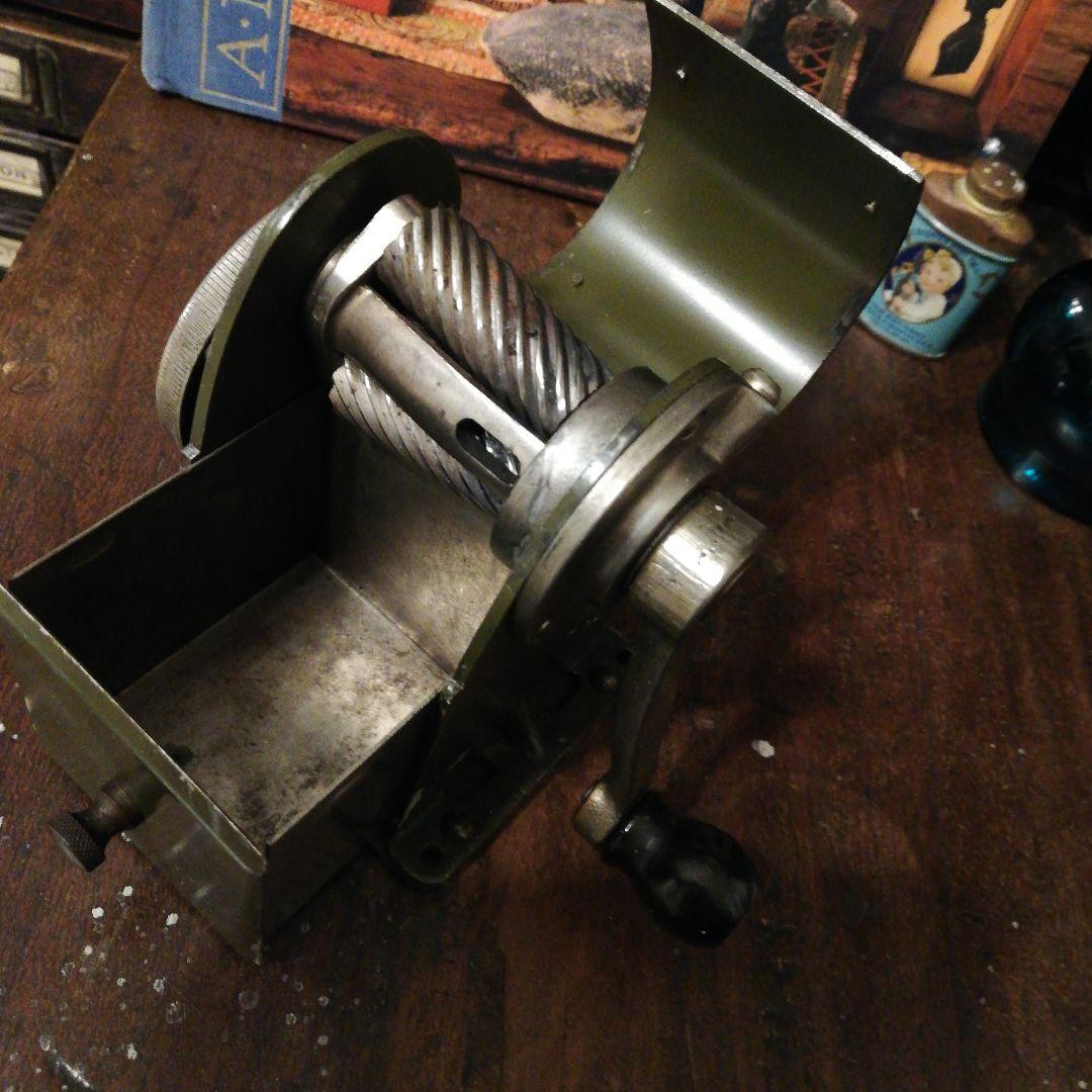 米国シカゴ アンティークWizerdウィザード鉛筆削り☆ステーショナリー文房具