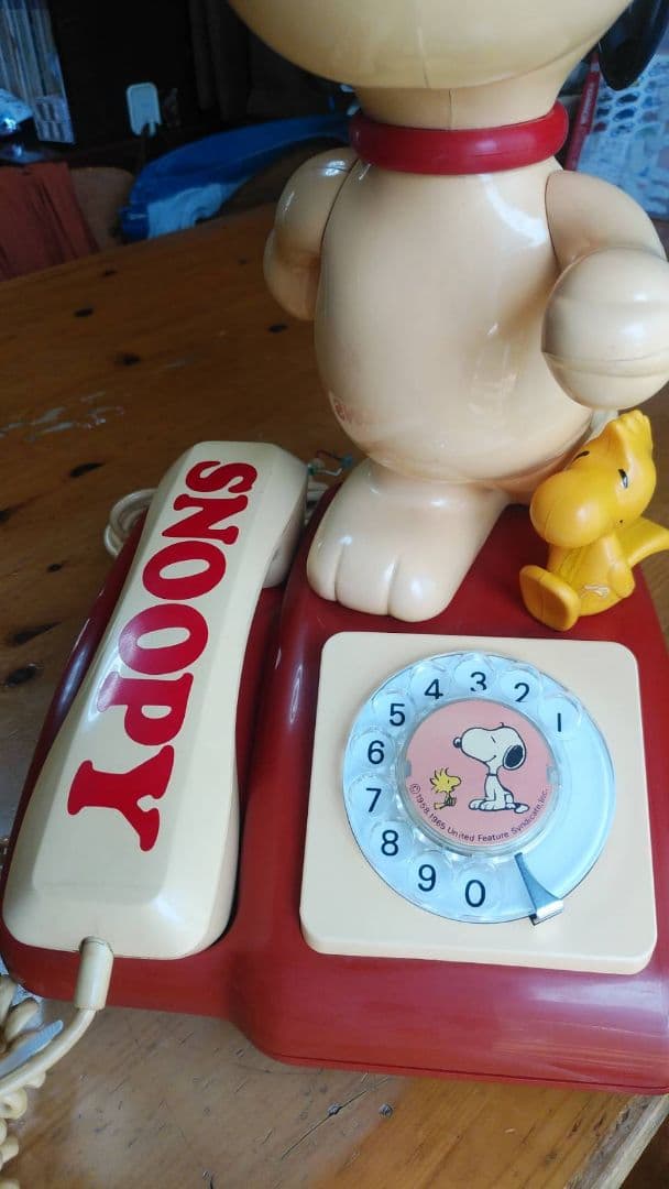 スヌーピーダイアル式電話機