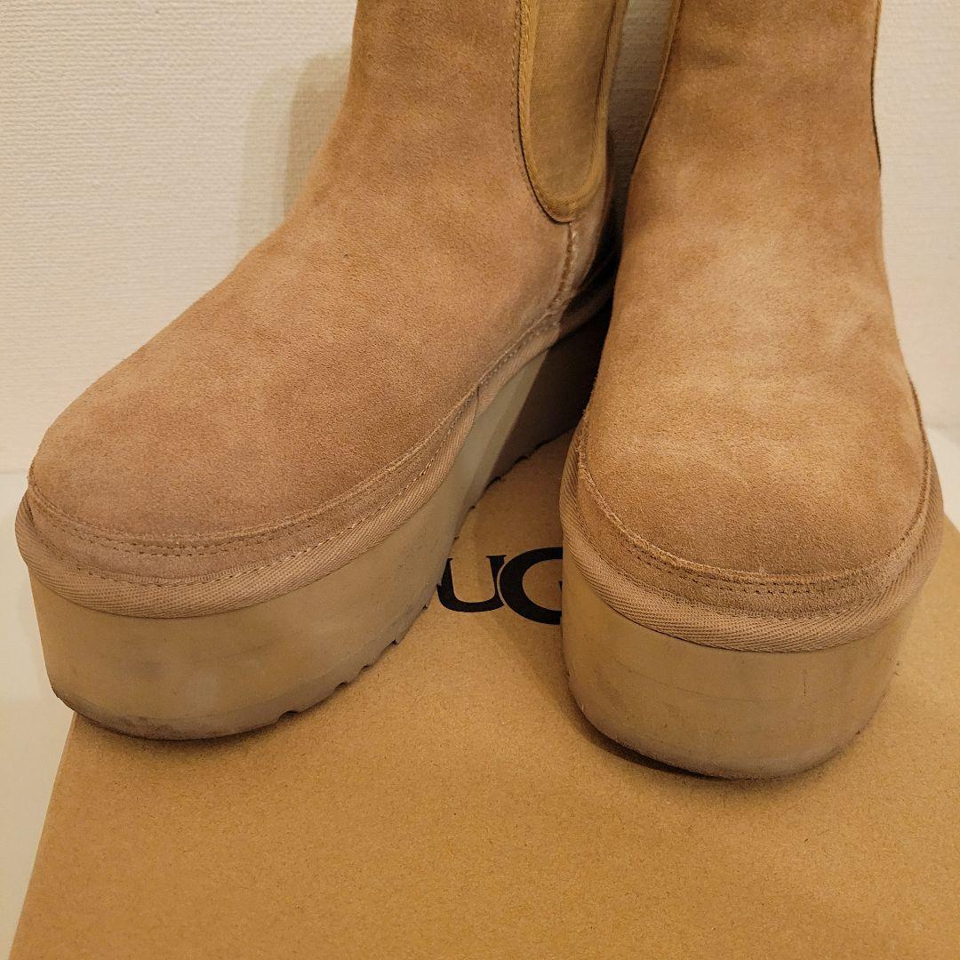 UGG プラットフォームブーツ チェスナット　厚底　6