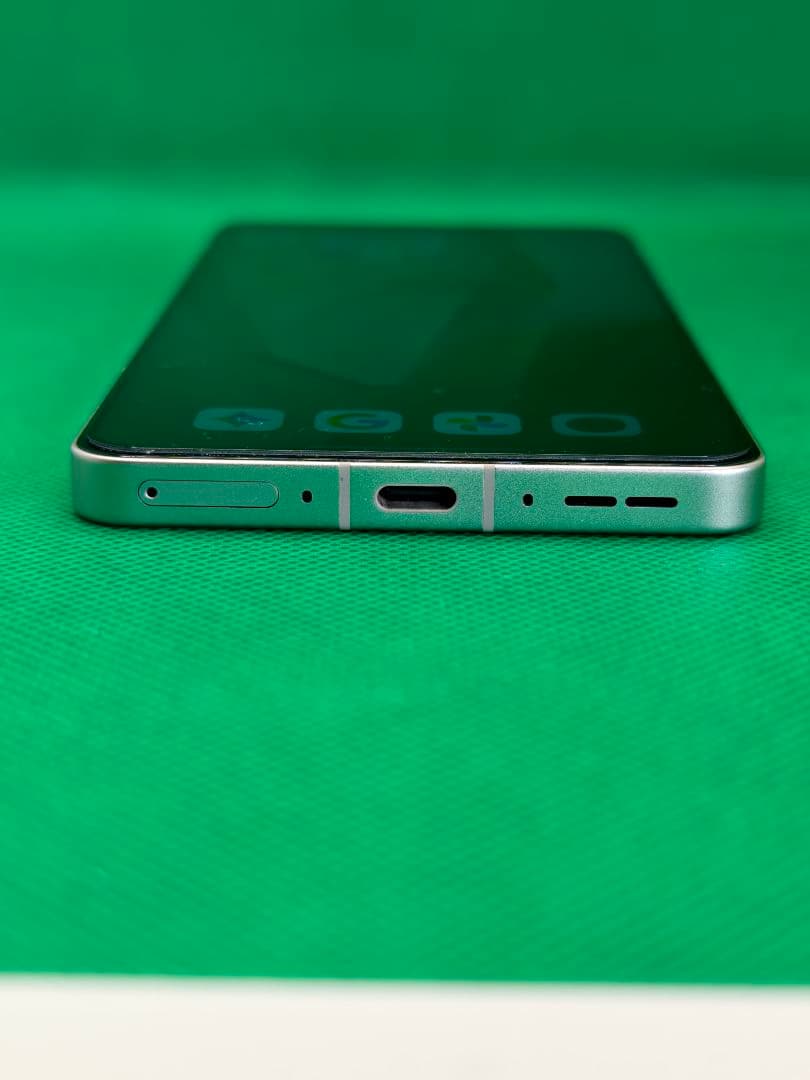 【386新古品】 OnePlus Ace5 CN版 シルバー