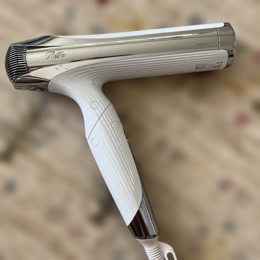 【ジャンク】リファホワイト ヘアドライヤー2024年製海外対応