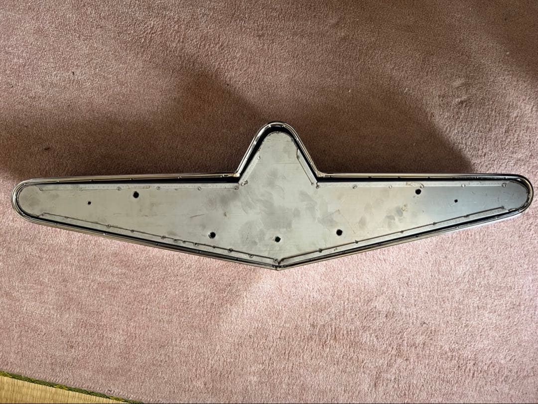 三菱ふそうバスマーク⭐︎美品⭐︎歌麿？