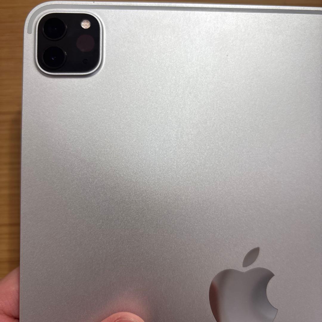 Apple iPad Pro（第４世代）+ Apple Pencil