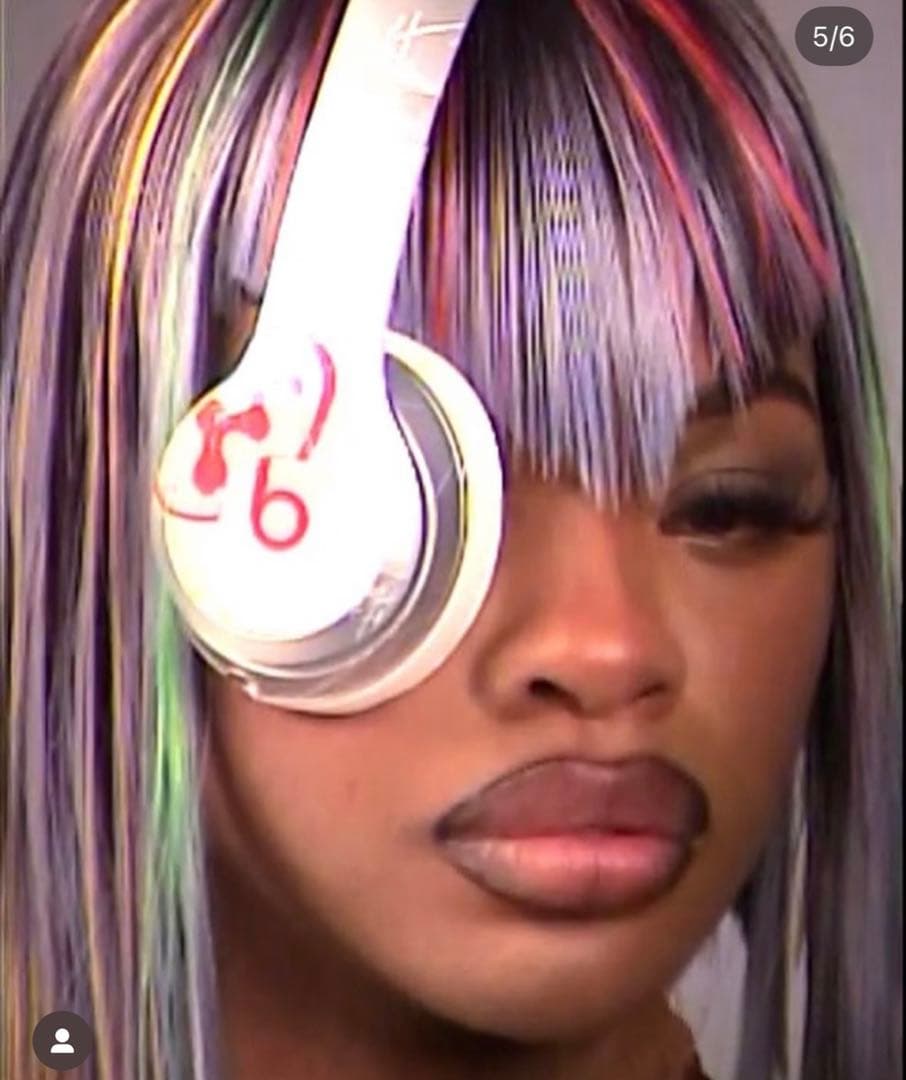 Mowalola × Beats コラボヘッドフォン シルバー