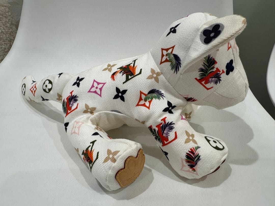 ルイ・ヴィトン ドゥドゥ タイガー ぬいぐるみ