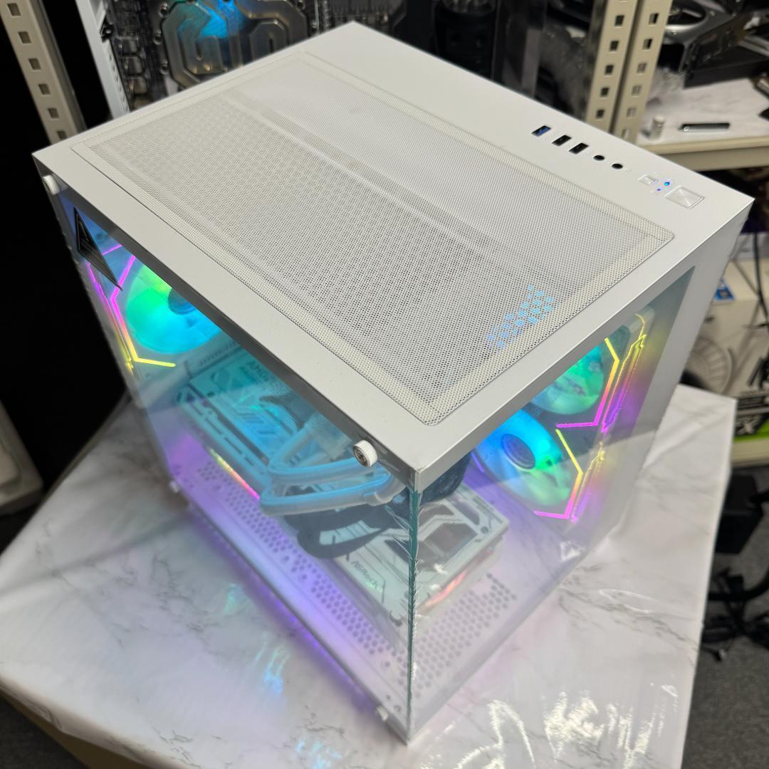 新品ゲーミングPC / Ryzen 7 7700 9070XT 32GB 1TB