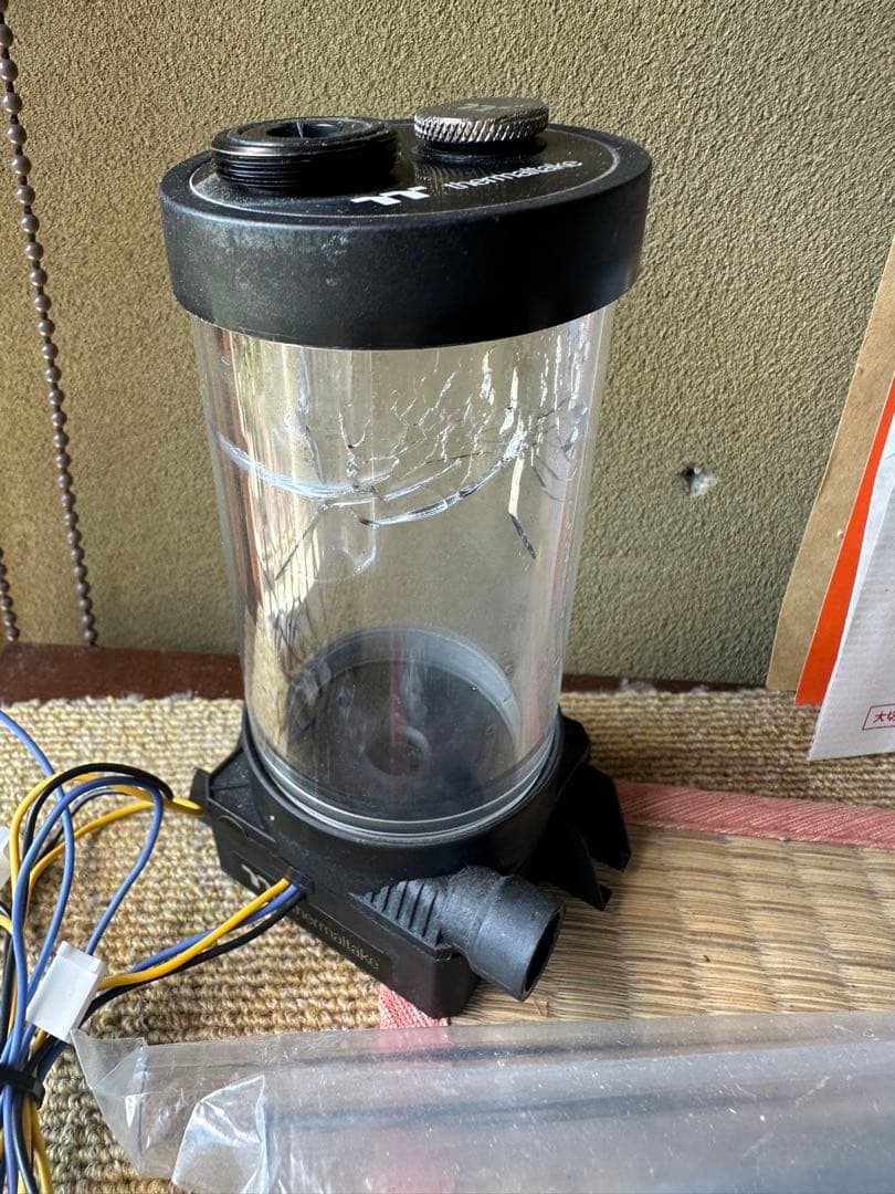 Thermaltake 240mm CPU本格水冷クーラー