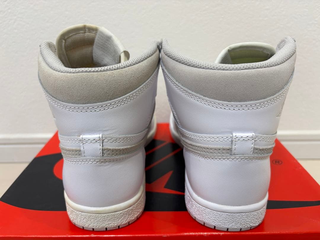 シューズ(女性用) Nike Air Jordan 1 High 85 BQ4422-100