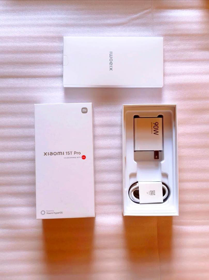 おまけ追加【美品！】Xiaomi 15T Pro 256GB グレー　おまけ多数