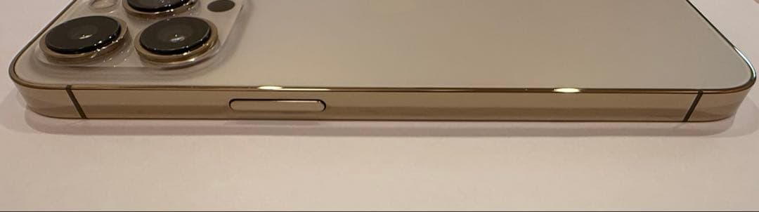 Apple iPhone 13 Pro ゴールド　256GB 箱とケーブルあり