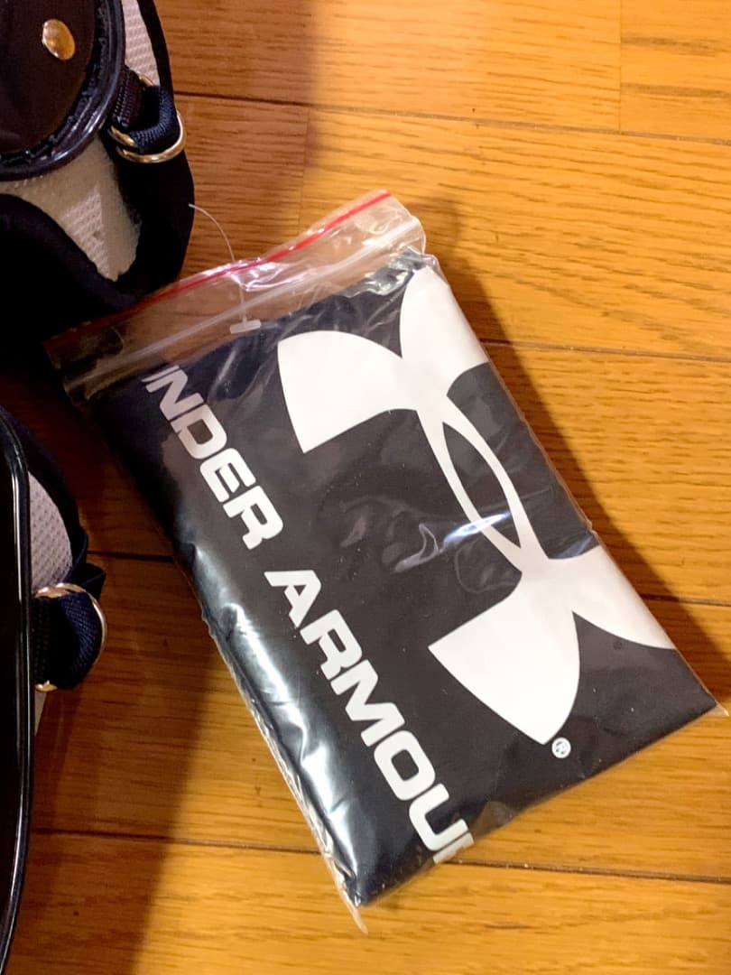 新品2026年★アメリカ限定発売☆アンダーアーマー☆キャッチャー３点セット☆紺