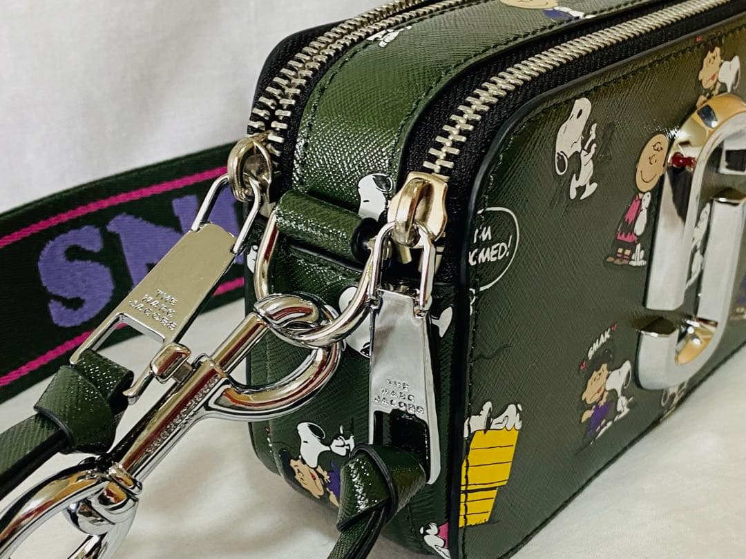 MARC JACOBS スヌーピーコラボ カメラバッグ ダークグリーン