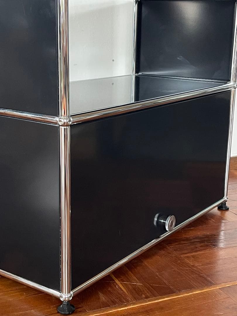 USM ハラー 1列 2段 フリップアップ ドア キャビネット ブラック