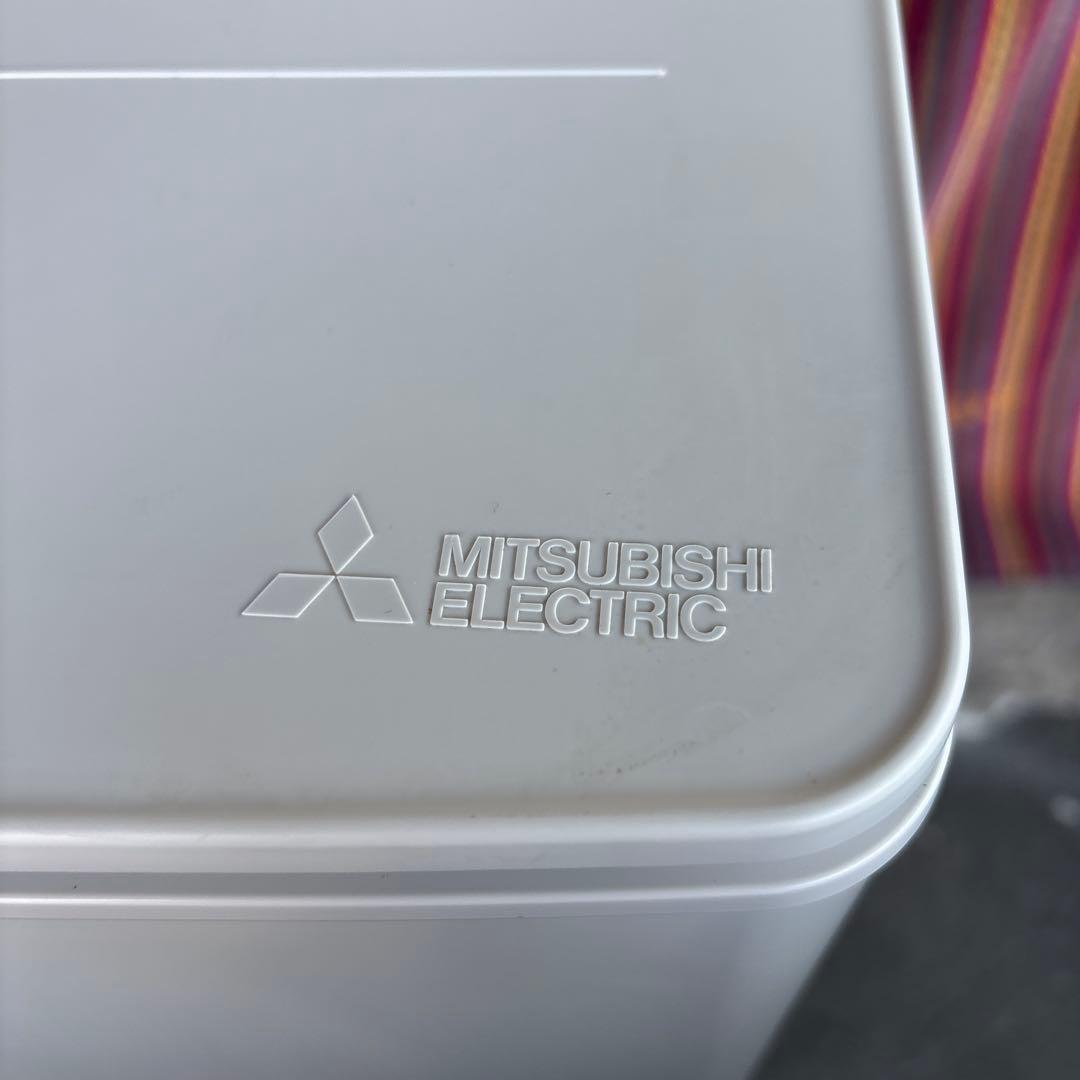 三菱 中古冷凍冷蔵庫146L2024年製 形名MR-P15J-W形