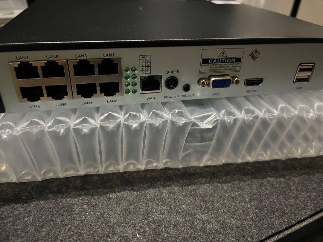 防犯カメラ 録画機 NVR PoEカメラ 有線 LANケーブル GENBOLT