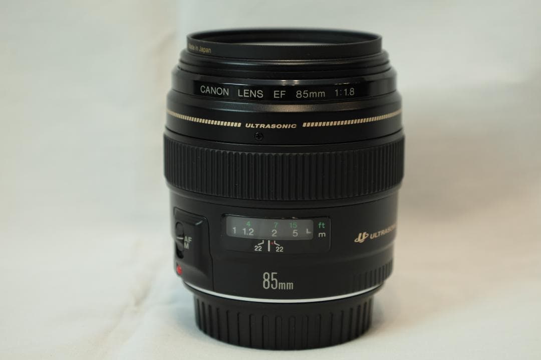 Canon EF 85mm f1.8 単焦点レンズ キヤノン ☆美品　付属品あり