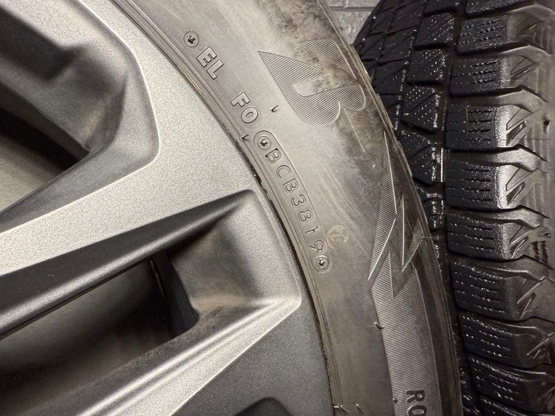 RAV4アドベンチャー純正ホイール＆ブリザック19インチタイヤ＆タイヤチェーン