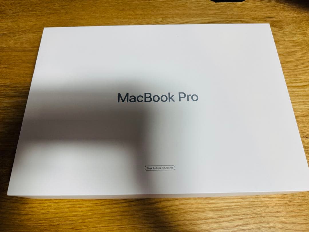 【セール】MacBookPro15 メモリ16GB 512GB グラボ4GB