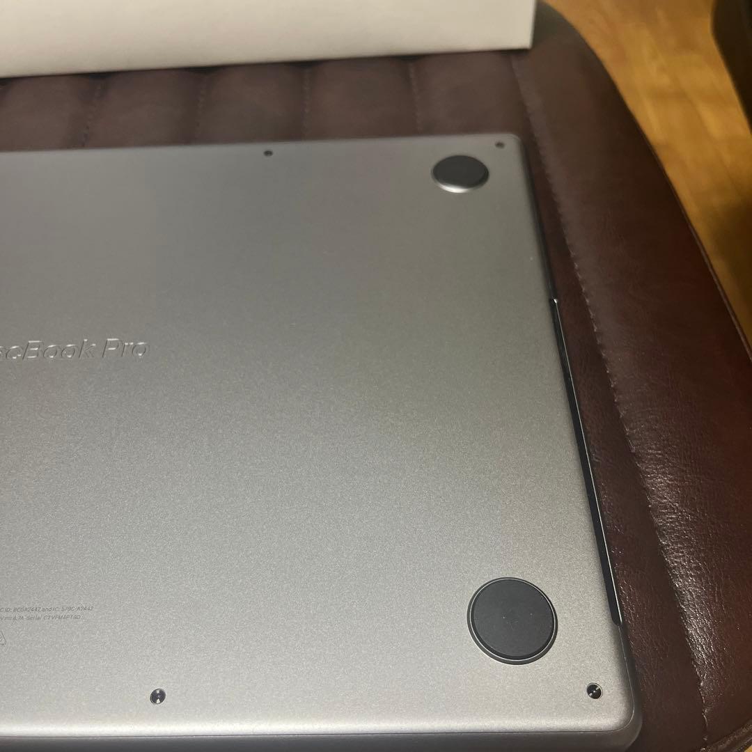 MacBook本体 MacBook Pro 2021 16GB 512SSD M1