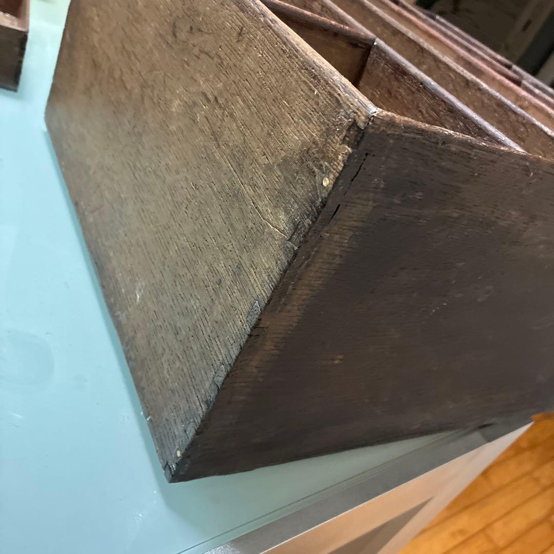 アメリカから木製引き出し式タンス 9個の引き出し付き